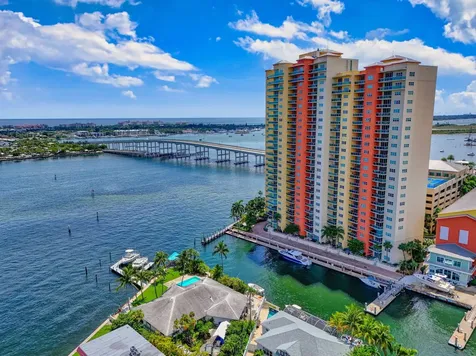2650 Lake Shore Drive Riviera Beach FL 33404
