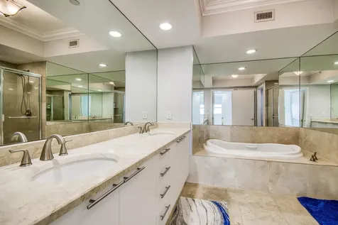 2650 Lake Shore Drive Riviera Beach FL 33404