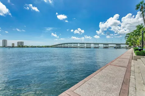 2650 Lake Shore Drive Riviera Beach FL 33404