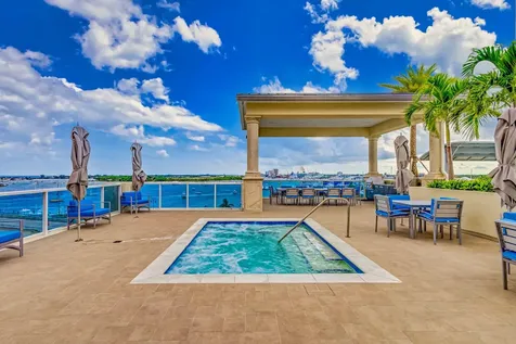 2650 Lake Shore Drive Riviera Beach FL 33404