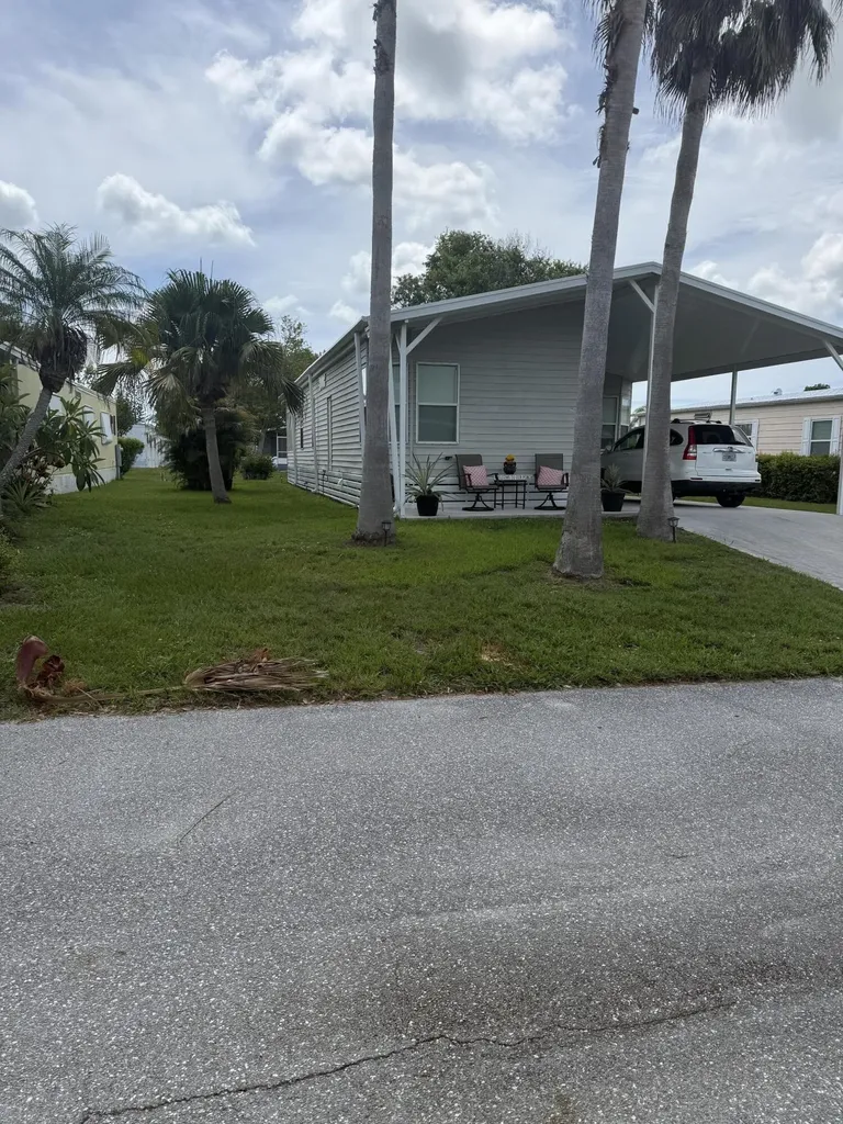11 Nuevo Leon Road Port St Lucie FL 34952