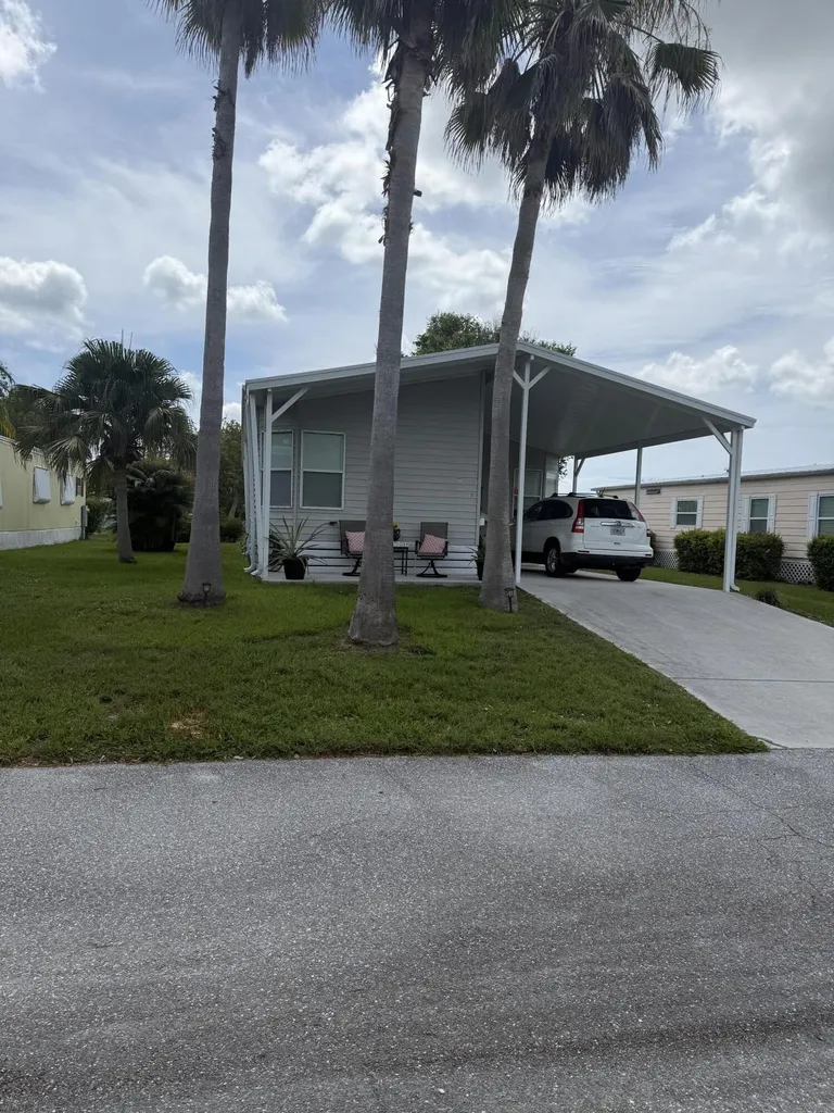 11 Nuevo Leon Road Port St Lucie FL 34952