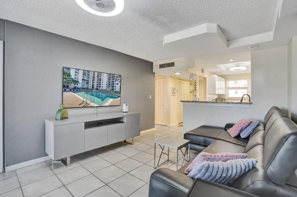 1391 S Ocean Boulevard Pompano Beach FL 33062