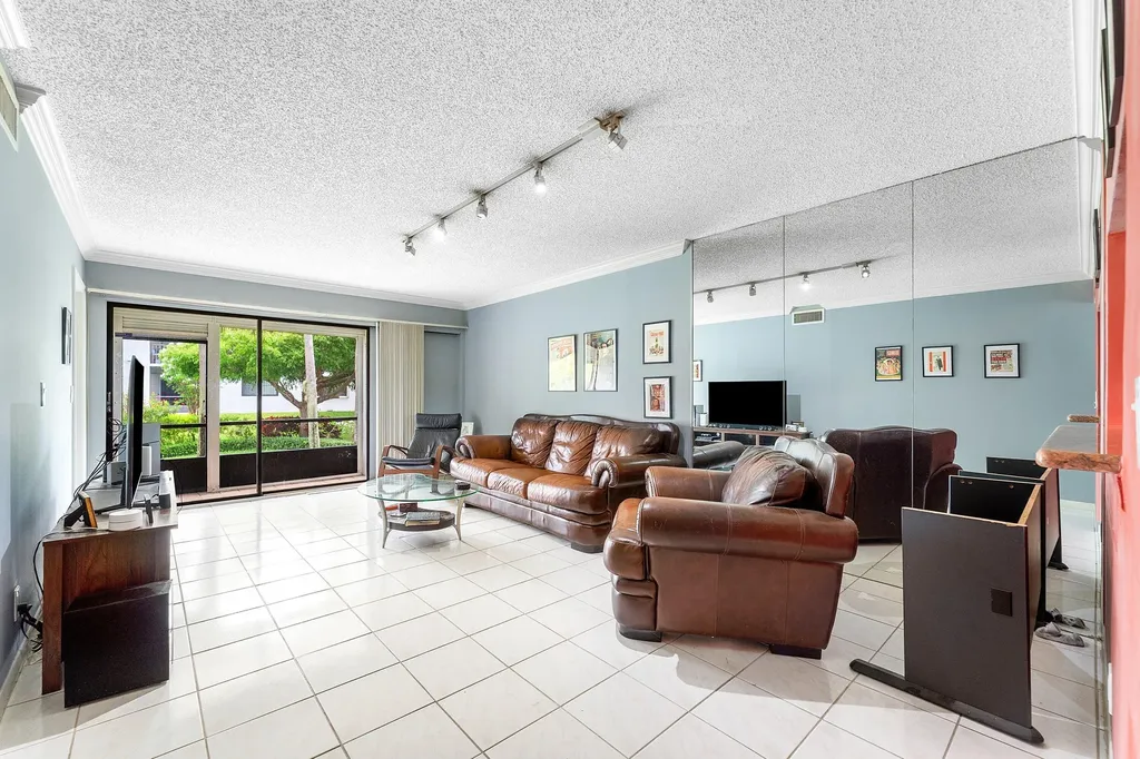 105 Tropic Isle Drive Delray Beach FL 33483
