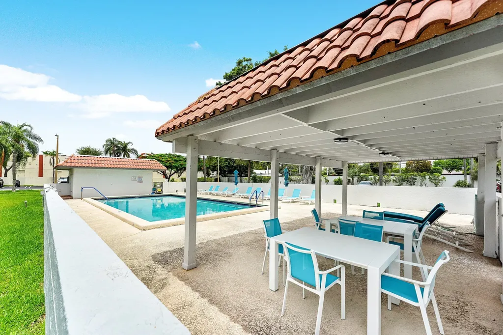 105 Tropic Isle Drive Delray Beach FL 33483