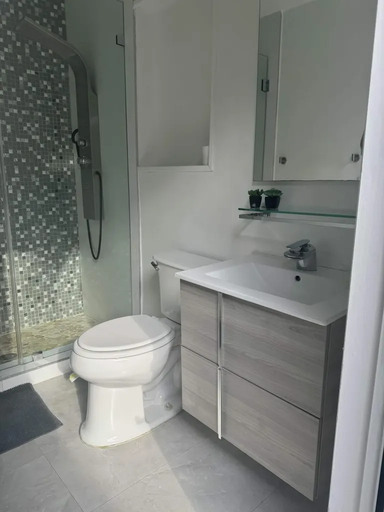 5424 Garfield Street Hollywood FL 33021