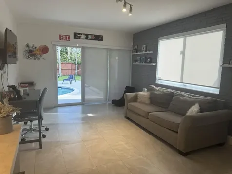 5424 Garfield Street Hollywood FL 33021