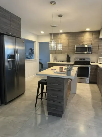 5424 Garfield Street Hollywood FL 33021