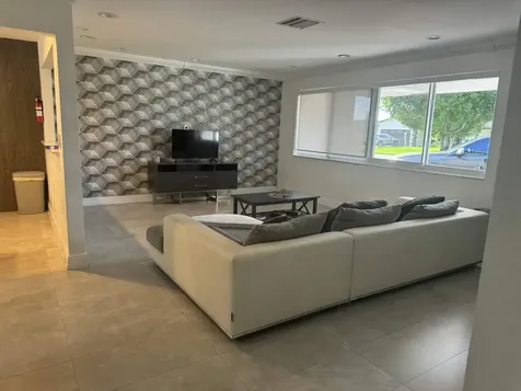 5424 Garfield Street Hollywood FL 33021