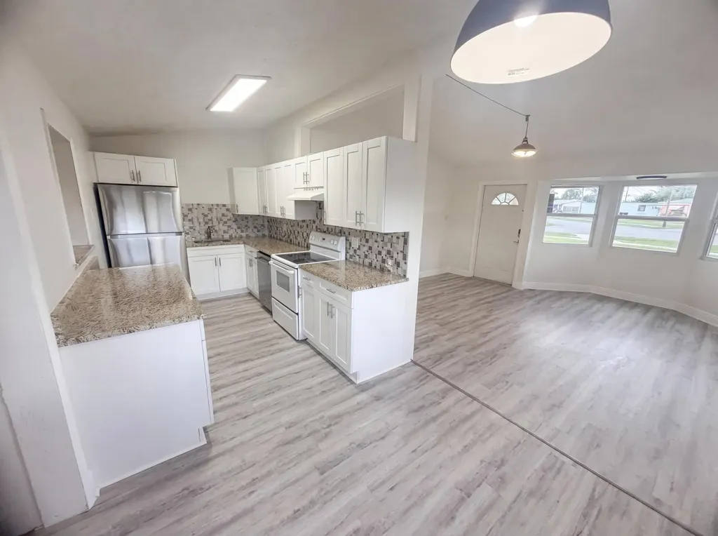 752 Orchid Drive Royal Palm Beach FL 33411