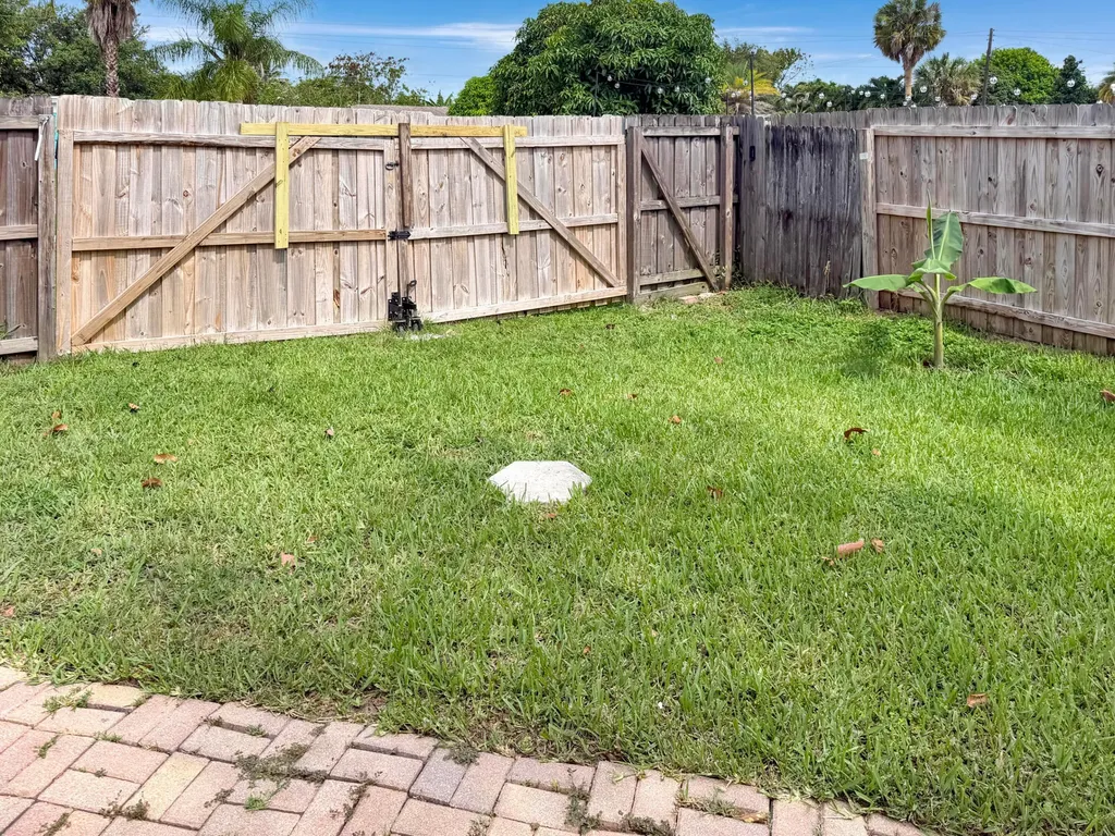 752 Orchid Drive Royal Palm Beach FL 33411