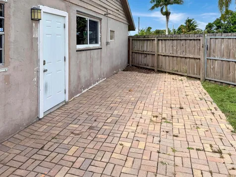 752 Orchid Drive Royal Palm Beach FL 33411