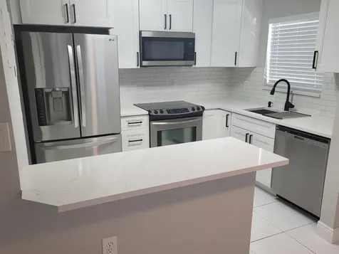 4135 NE 21st Terrace Lighthouse Point FL 33064