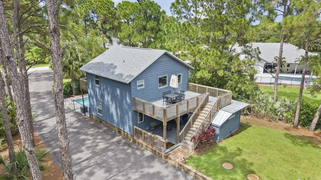 7592 N 159th Court N Palm Beach Gardens FL 33418