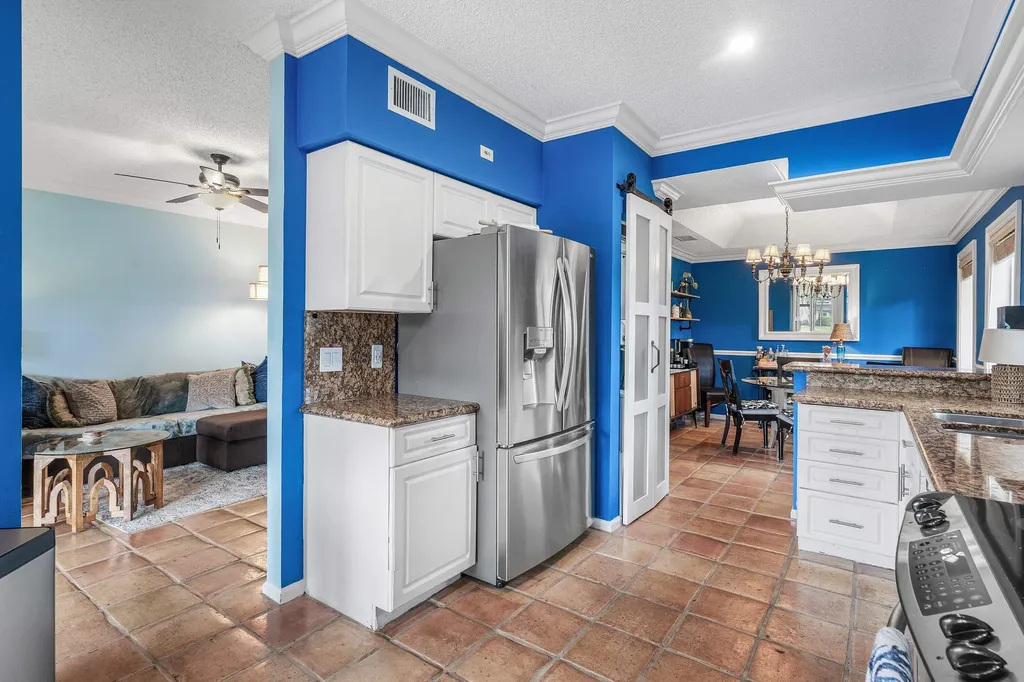 23140 Island View Boca Raton FL 33433