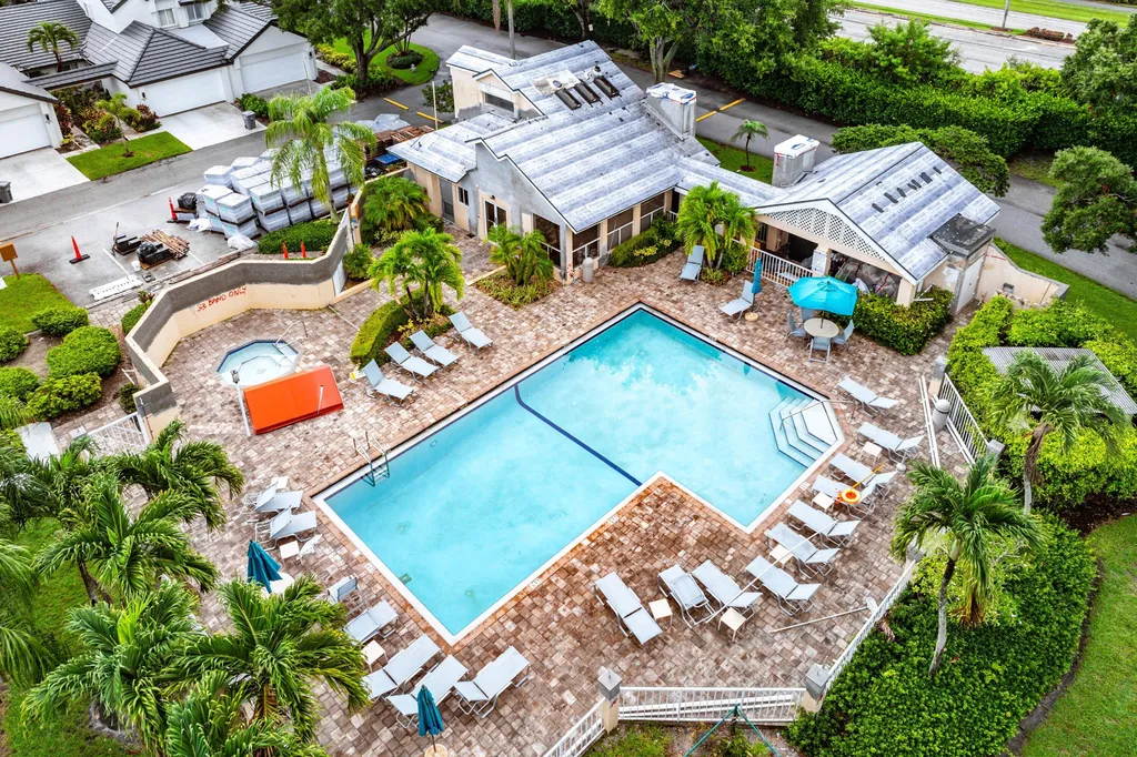 23140 Island View Boca Raton FL 33433