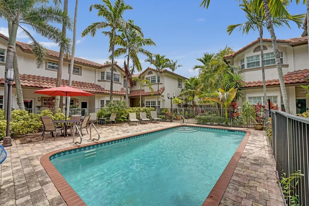 620 NE 9th Avenue Fort Lauderdale FL 33304