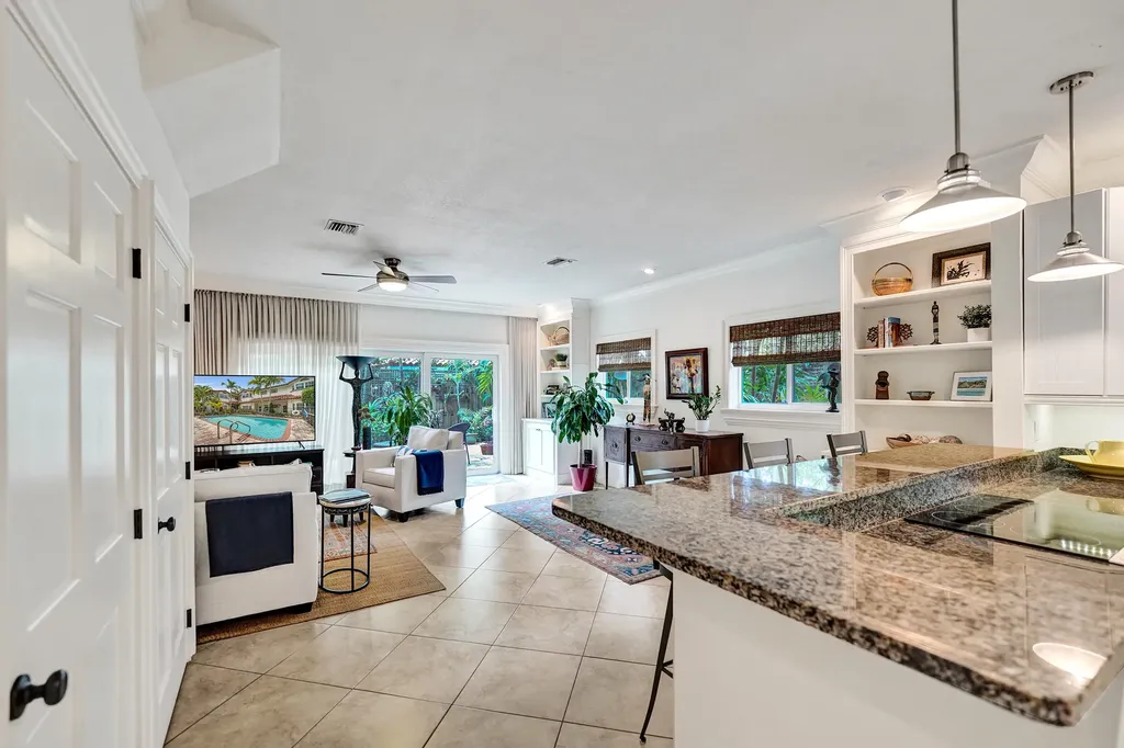620 NE 9th Avenue Fort Lauderdale FL 33304