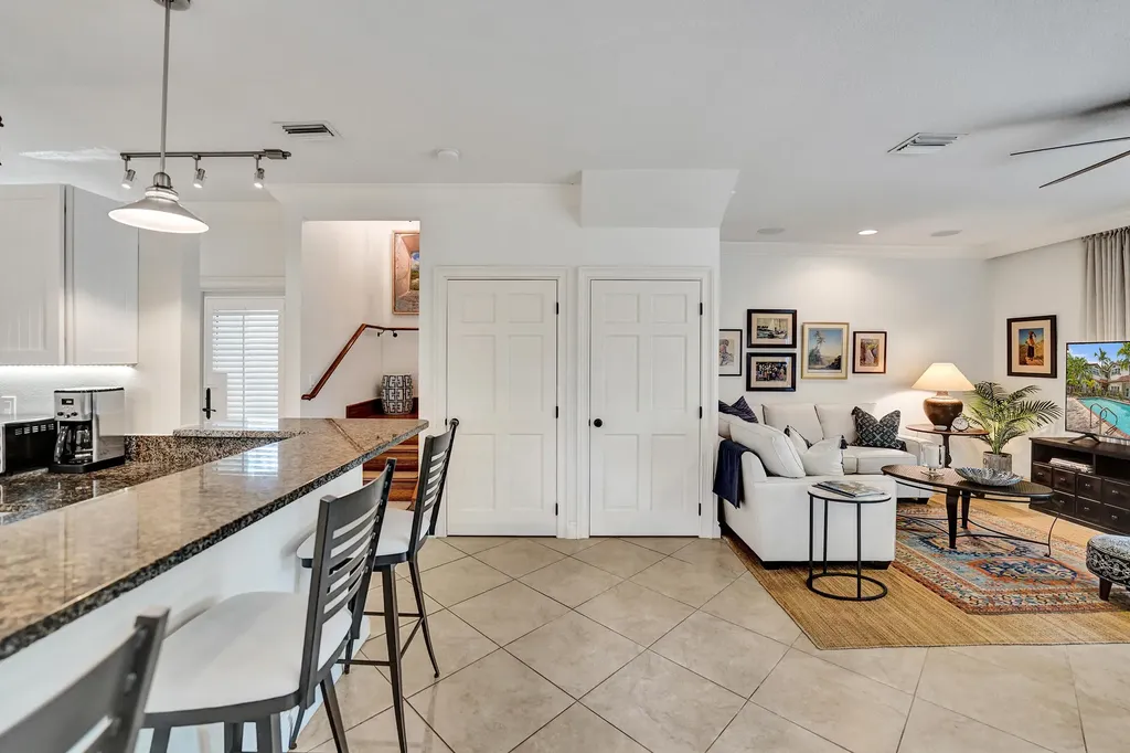 620 NE 9th Avenue Fort Lauderdale FL 33304