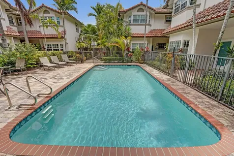 620 NE 9th Avenue Fort Lauderdale FL 33304