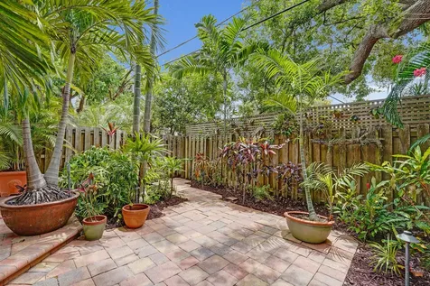 620 NE 9th Avenue Fort Lauderdale FL 33304