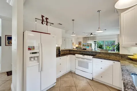 620 NE 9th Avenue Fort Lauderdale FL 33304