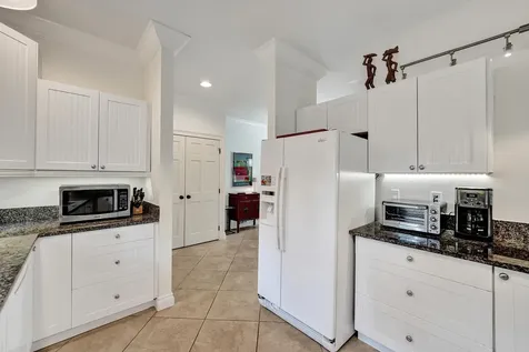 620 NE 9th Avenue Fort Lauderdale FL 33304