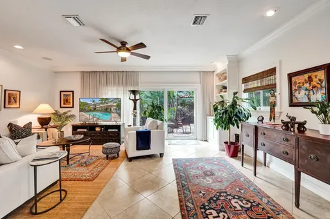 620 NE 9th Avenue Fort Lauderdale FL 33304