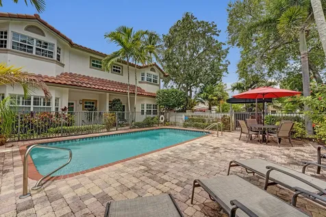 620 NE 9th Avenue Fort Lauderdale FL 33304