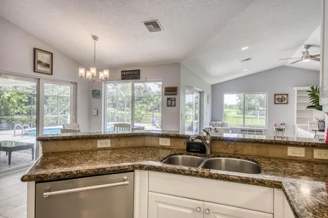 11850 Stonehaven Way Palm Beach Gardens FL 33412