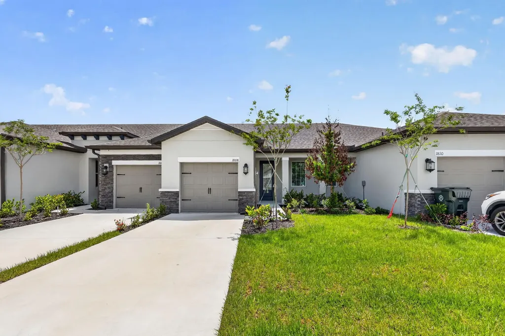 1808 Gaiety Way Fort Pierce FL 34947