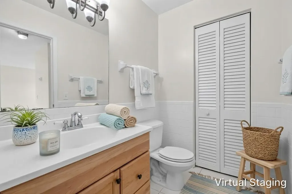 2182 NE 1st Way Boynton Beach FL 33435