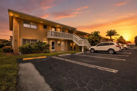 2182 NE 1st Way Boynton Beach FL 33435