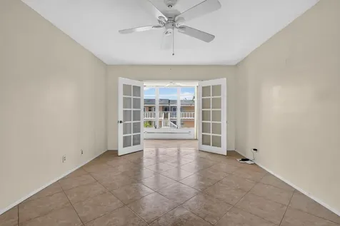 2182 NE 1st Way Boynton Beach FL 33435