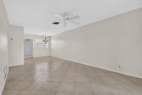 2182 NE 1st Way Boynton Beach FL 33435