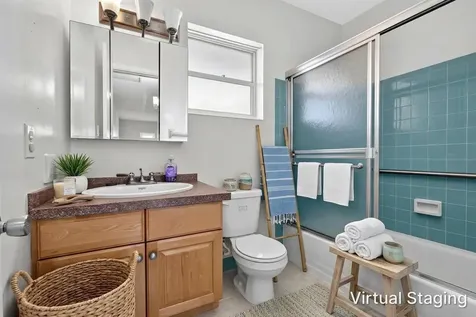 2182 NE 1st Way Boynton Beach FL 33435