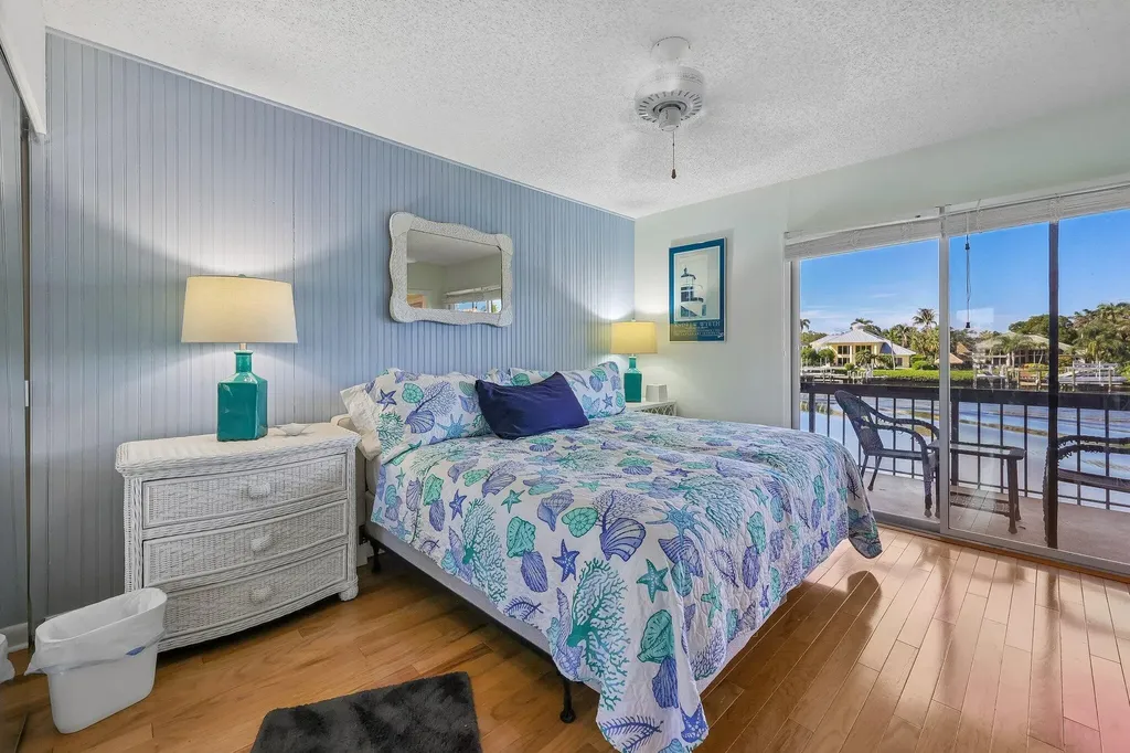 9240 SE Riverfront Jupiter FL 33469