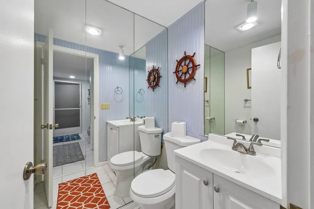 9240 SE Riverfront Jupiter FL 33469