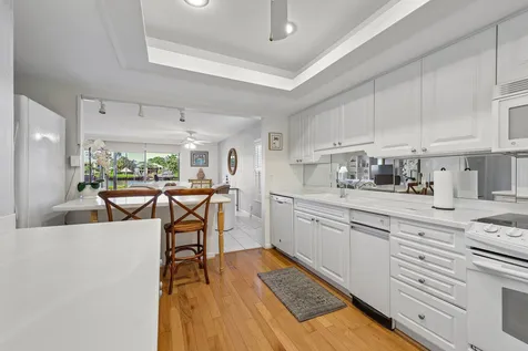 9240 SE Riverfront Jupiter FL 33469