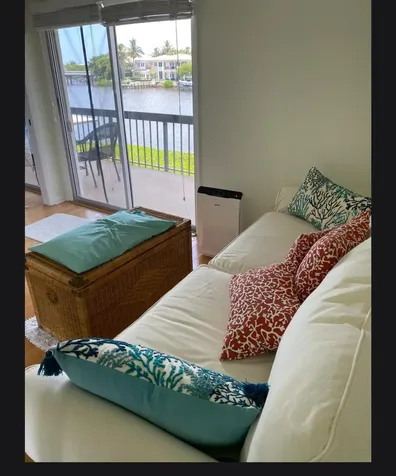 9240 SE Riverfront Jupiter FL 33469