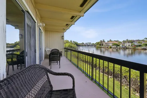 9240 SE Riverfront Jupiter FL 33469