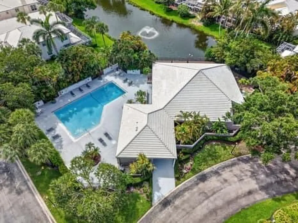 111 Waterview Drive Palm Beach Gardens FL 33418