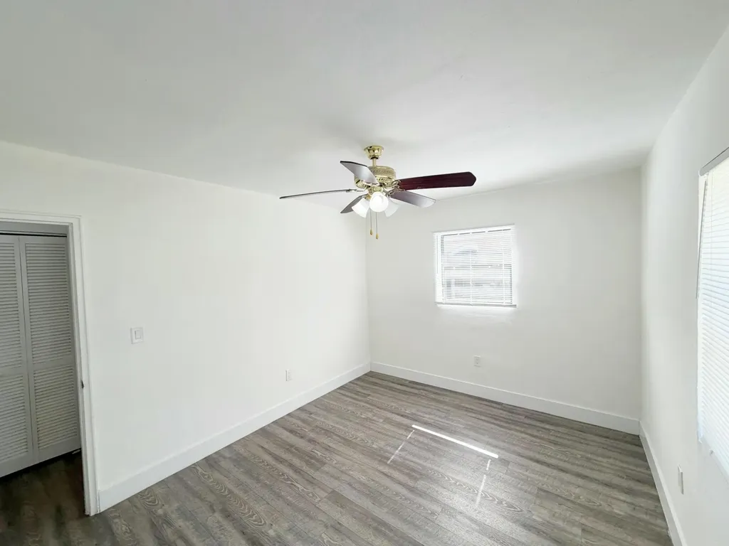 1135 NW 127th Street North Miami FL 33168