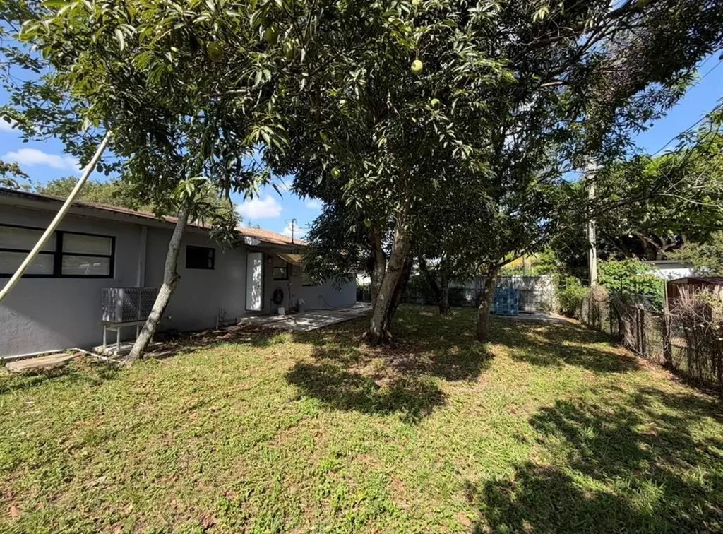 1135 NW 127th Street North Miami FL 33168