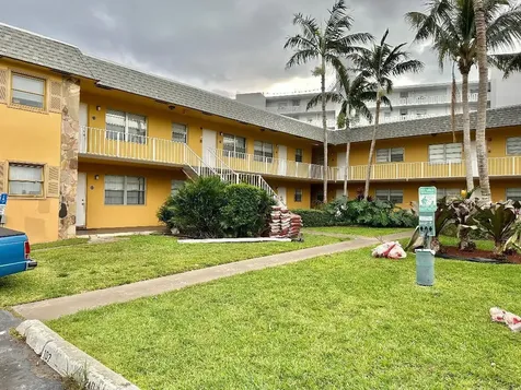 240 Croton Avenue Lantana FL 33462