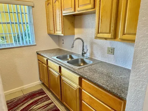 240 Croton Avenue Lantana FL 33462