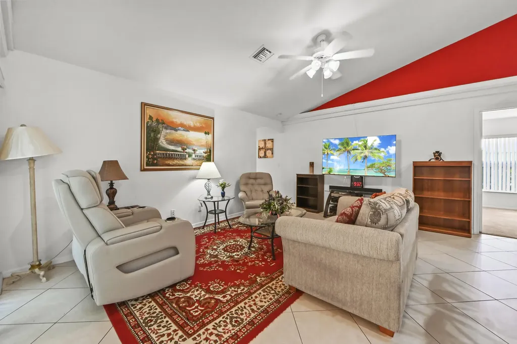 6178 NW Duke Circle Port St Lucie FL 34983