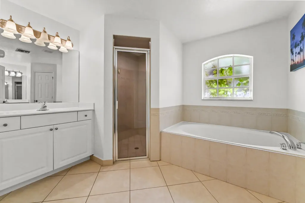 6178 NW Duke Circle Port St Lucie FL 34983