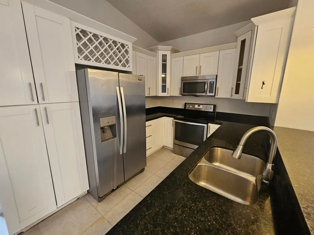 743 NW 2nd Avenue Fort Lauderdale FL 33311