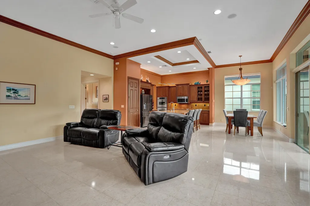 12370 NW 80th Place Parkland FL 33076